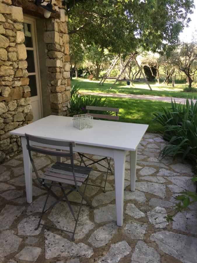 Les Olivettes Le Mazet Bed & Breakfast Uzès Exterior foto